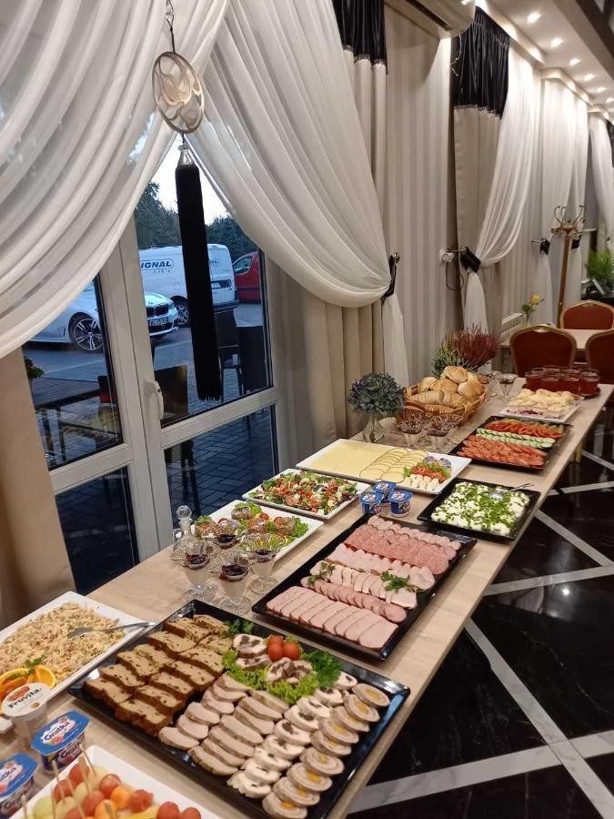 Bed and Breakfast "Arkadia" Остроленка Экстерьер фото