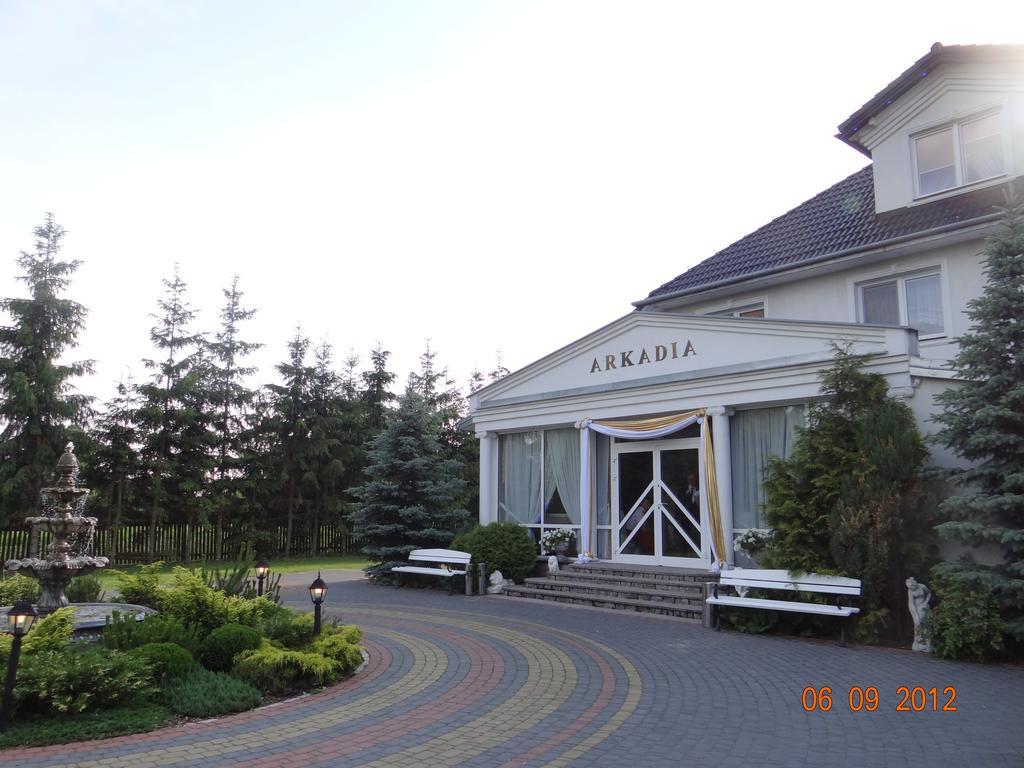 Bed and Breakfast "Arkadia" Остроленка Экстерьер фото