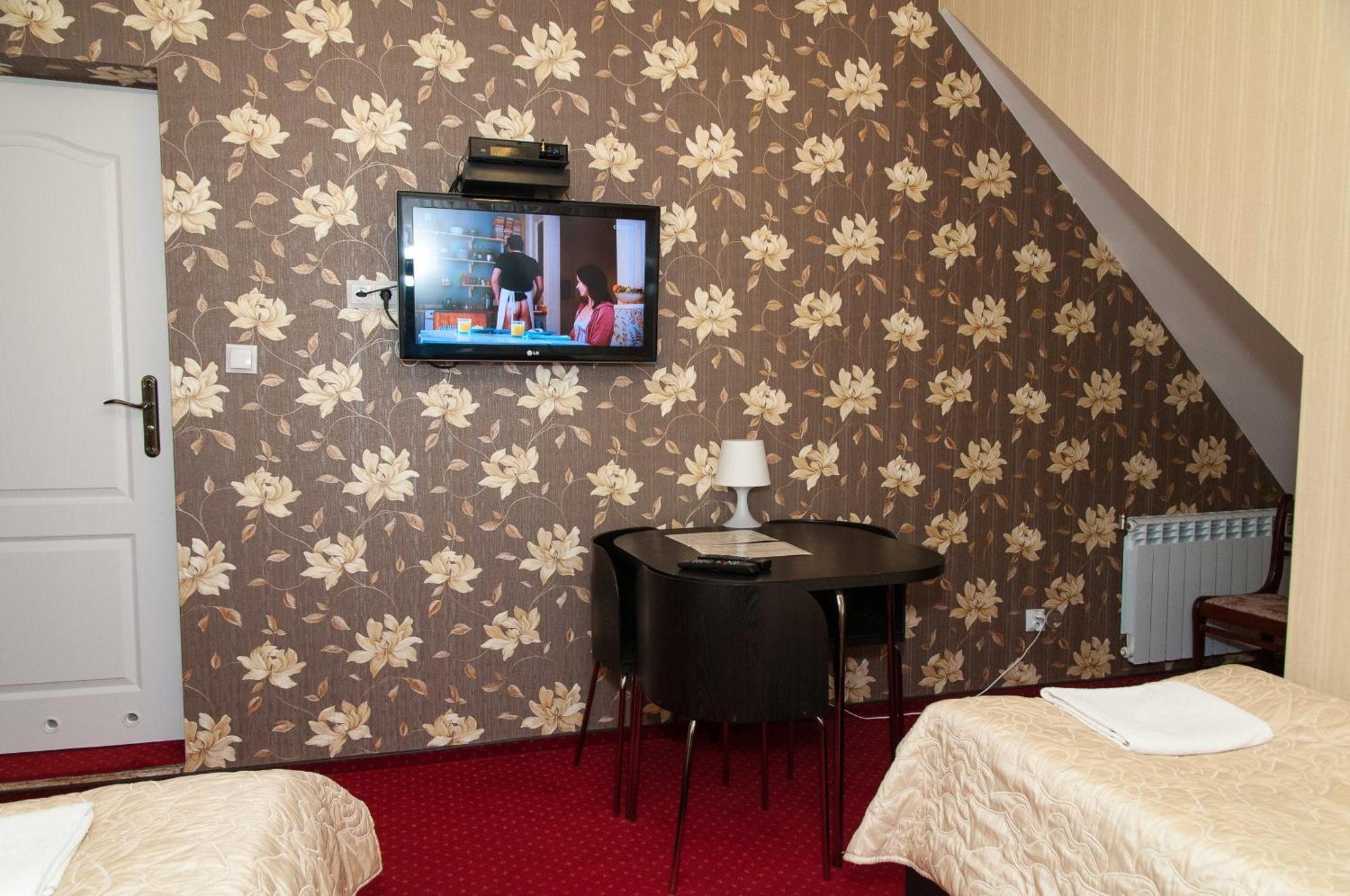 Bed and Breakfast "Arkadia" Остроленка Экстерьер фото